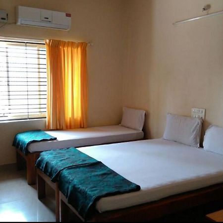 Hotel Dhenu Atithya Māvalli Exterior foto